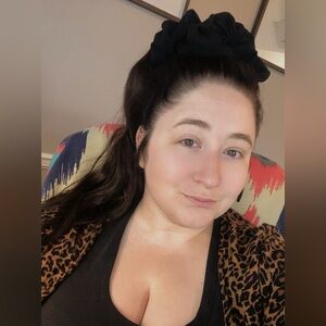 Meet your Posher, Samantha